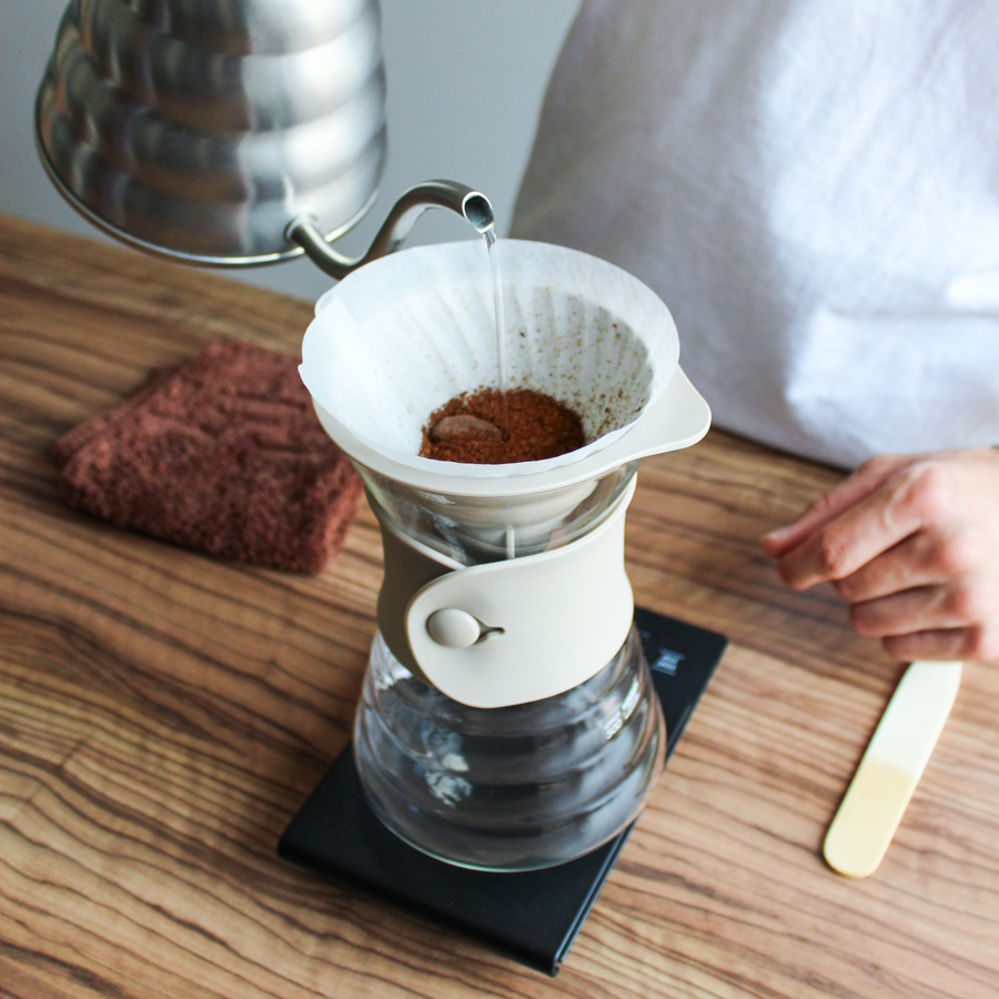 V60 Drip Decanter 700ml - Mixed Box