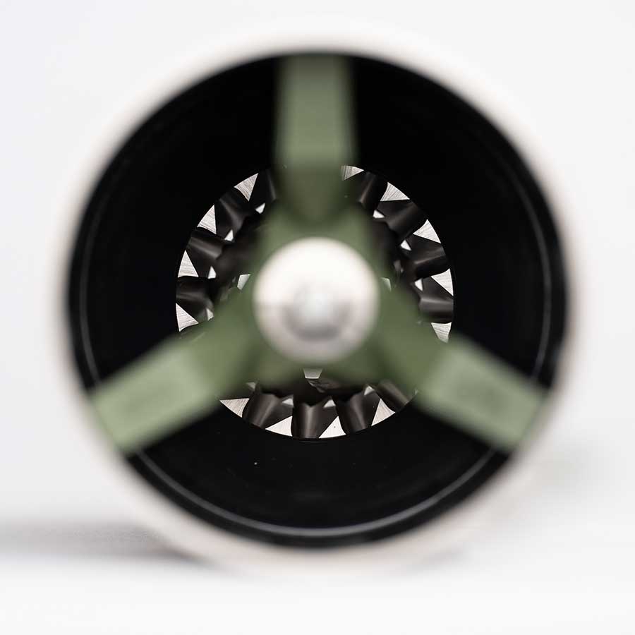 Comandante C40 LAB Series Tigershark