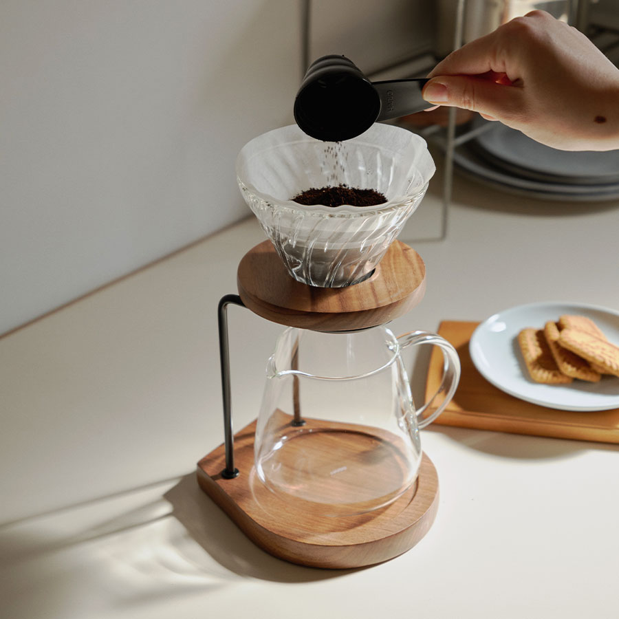 V60 Drip Stand Walnut